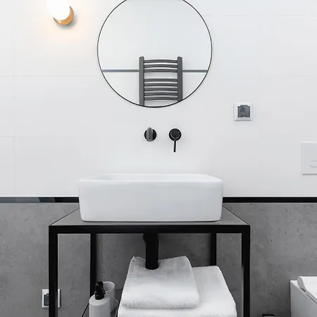 Wawel Castle - Modern - 7 Gertrudy