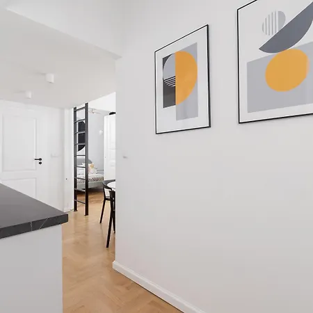 Wawel Castle - Modern - 7 Gertrudy *